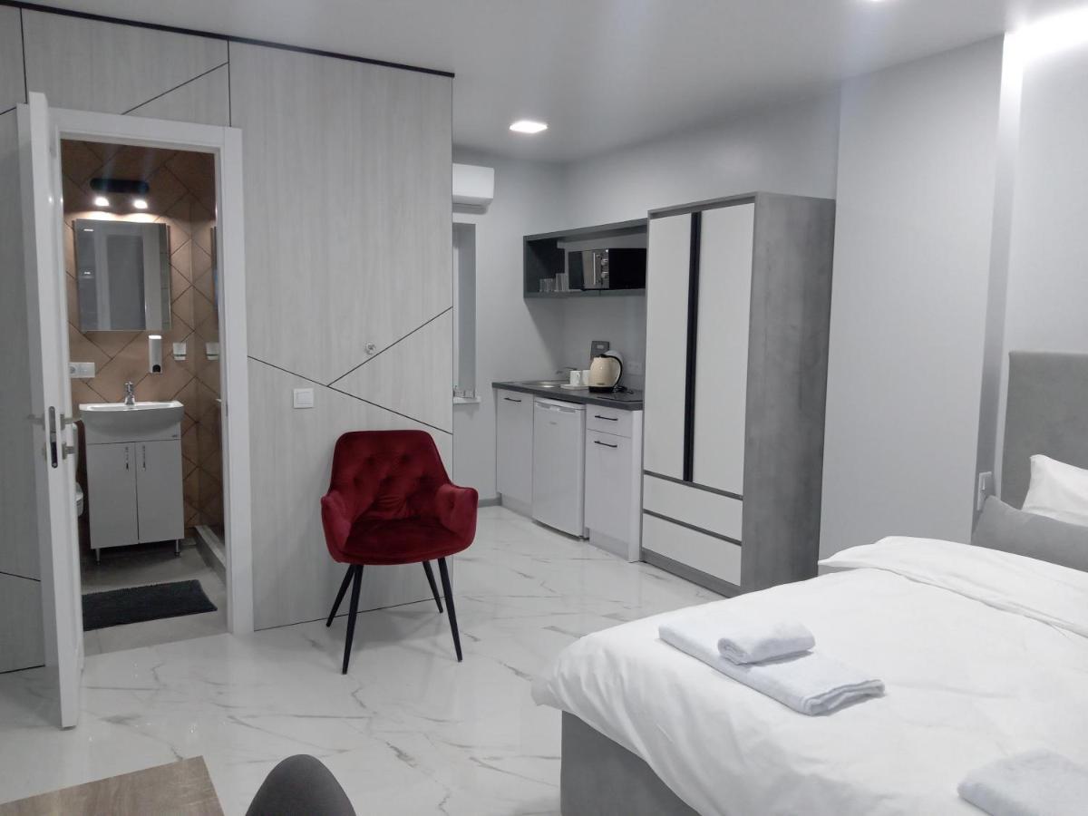 39 Apart Hotel Lviv Dış mekan fotoğraf